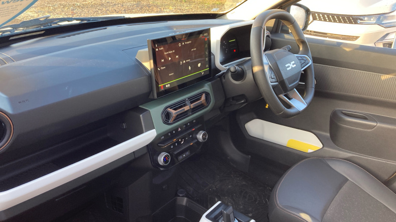 Dacia Spring 27kWh Extreme 65 48kW 5dr Auto Electric Hatchback